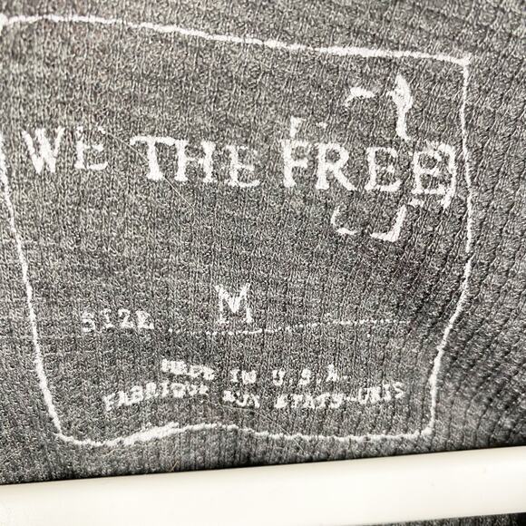 We the Free Thermal Knit Charcoal Gray White Spotted Top Womens Size Medium - Picture 5 of 9